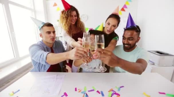 fb ads - happy team